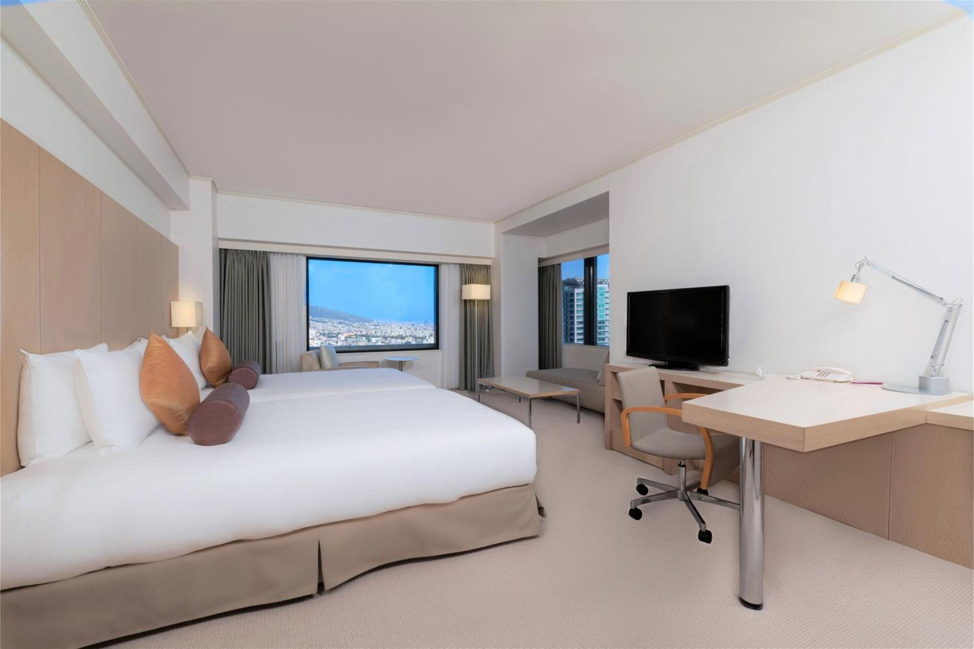 Ana Crowne Plaza Kobe By Ihg Hotel Buitenkant foto Deluxe Room
